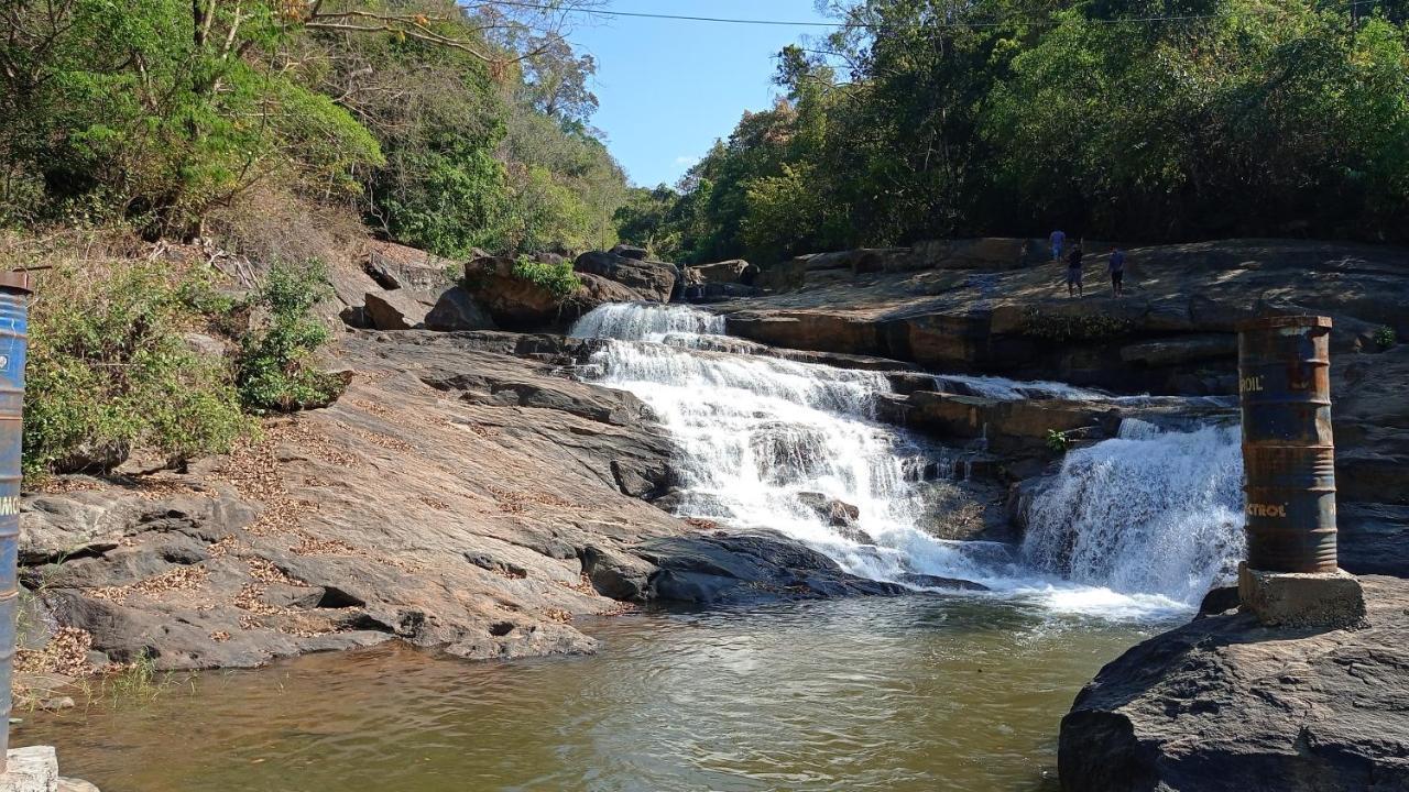 Riverbench Homestay Munnar, Anaviratty Εξωτερικό φωτογραφία