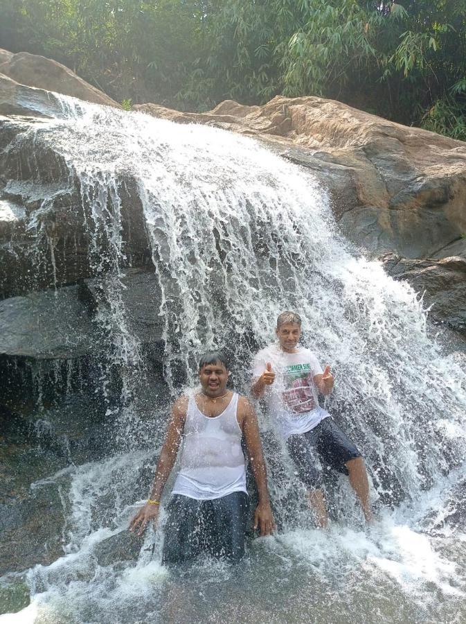 Riverbench Homestay Munnar, Anaviratty Εξωτερικό φωτογραφία