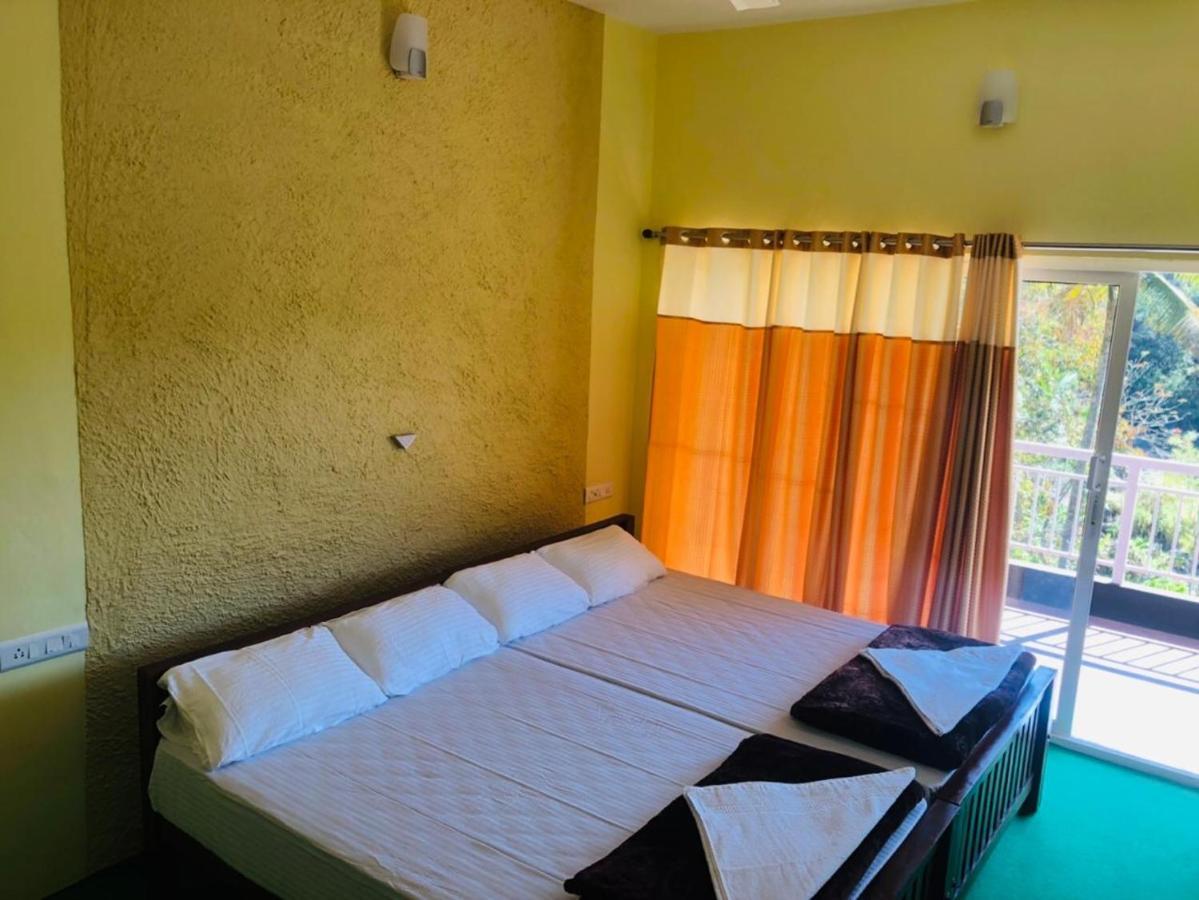 Riverbench Homestay Munnar, Anaviratty Δωμάτιο φωτογραφία